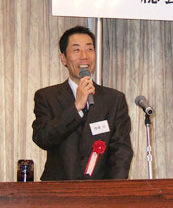 佐藤正氏